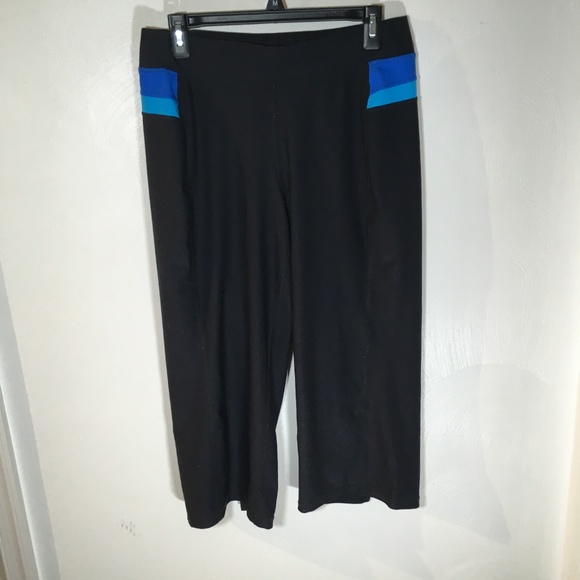 Workout legging Capris Black Blue medium C-5 - Picture 1 of 3